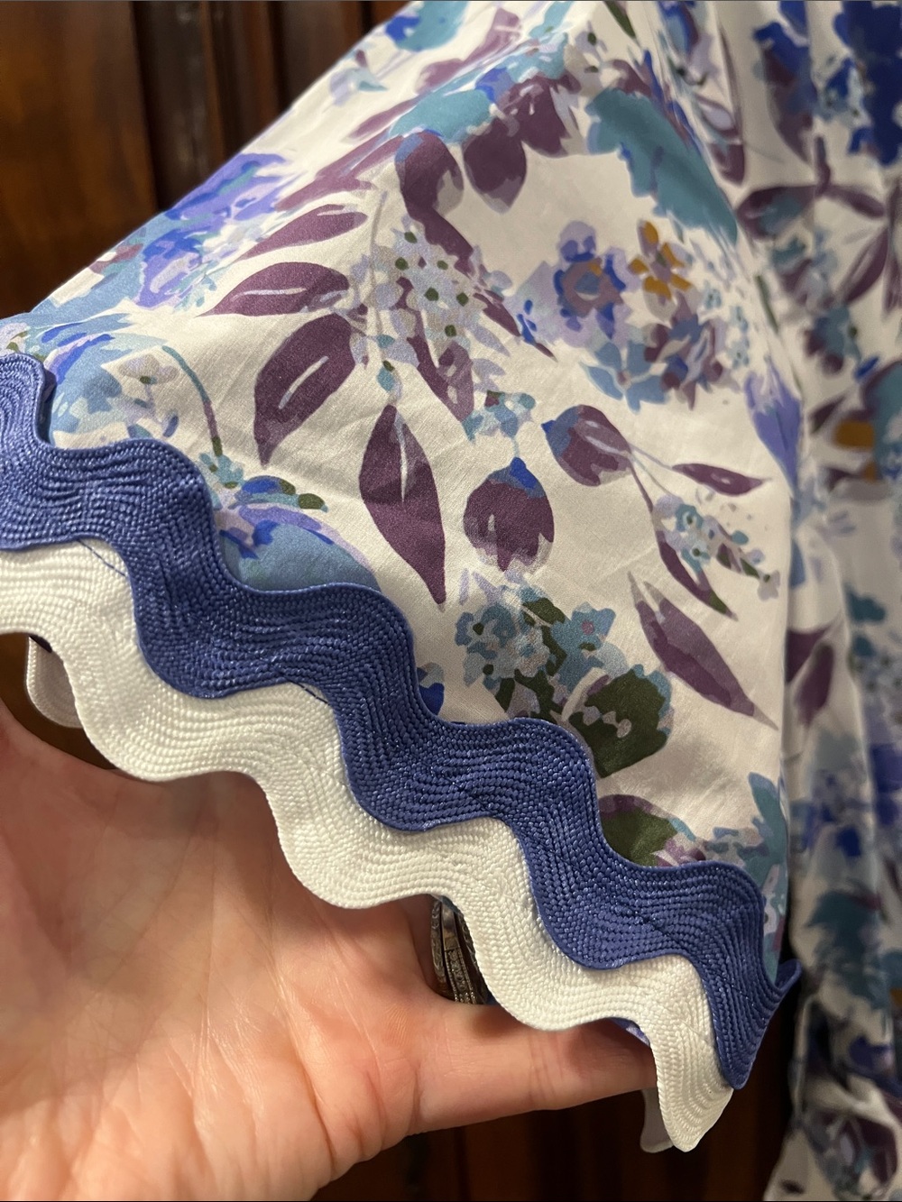 Floral Printed Short Romper in Blue & Purple Size L NEW - Picture 5 of 8